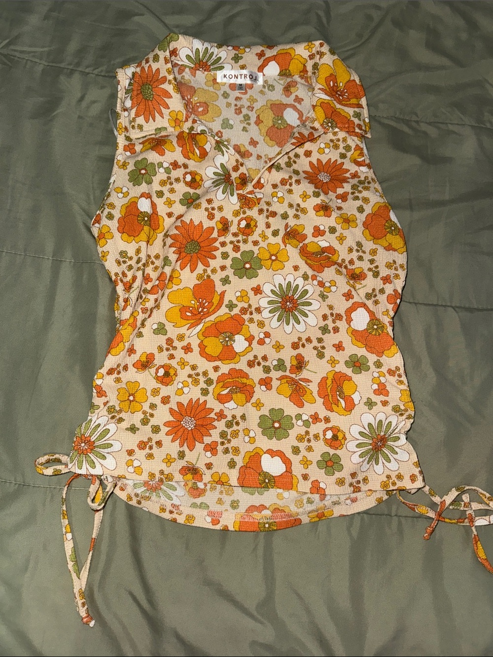 Kontrol Sleeveless Floral Collared Tank Top in Orange Multi